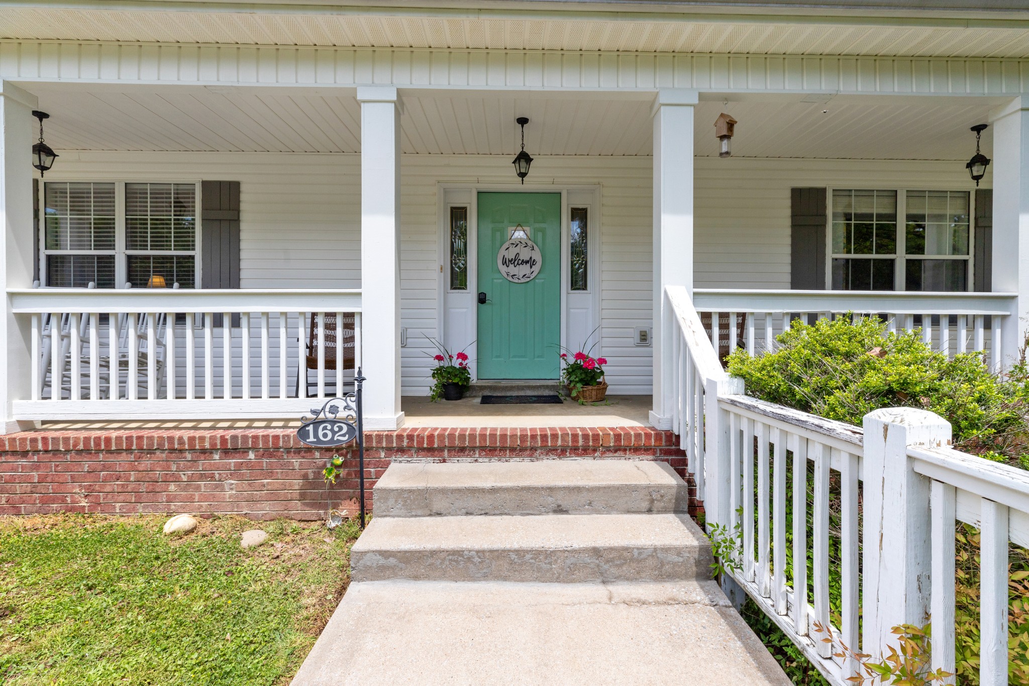 162 Hickory Hollow Dr