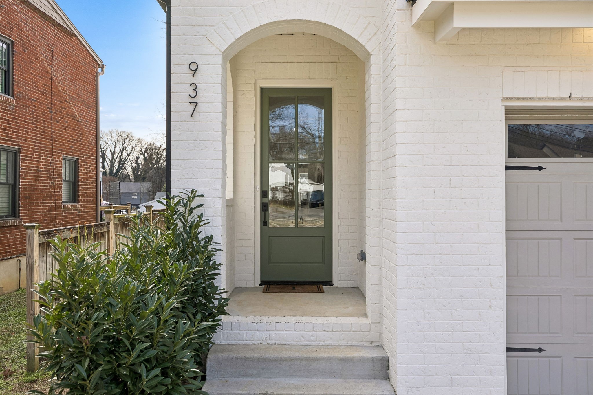 937 Woodmont Blvd