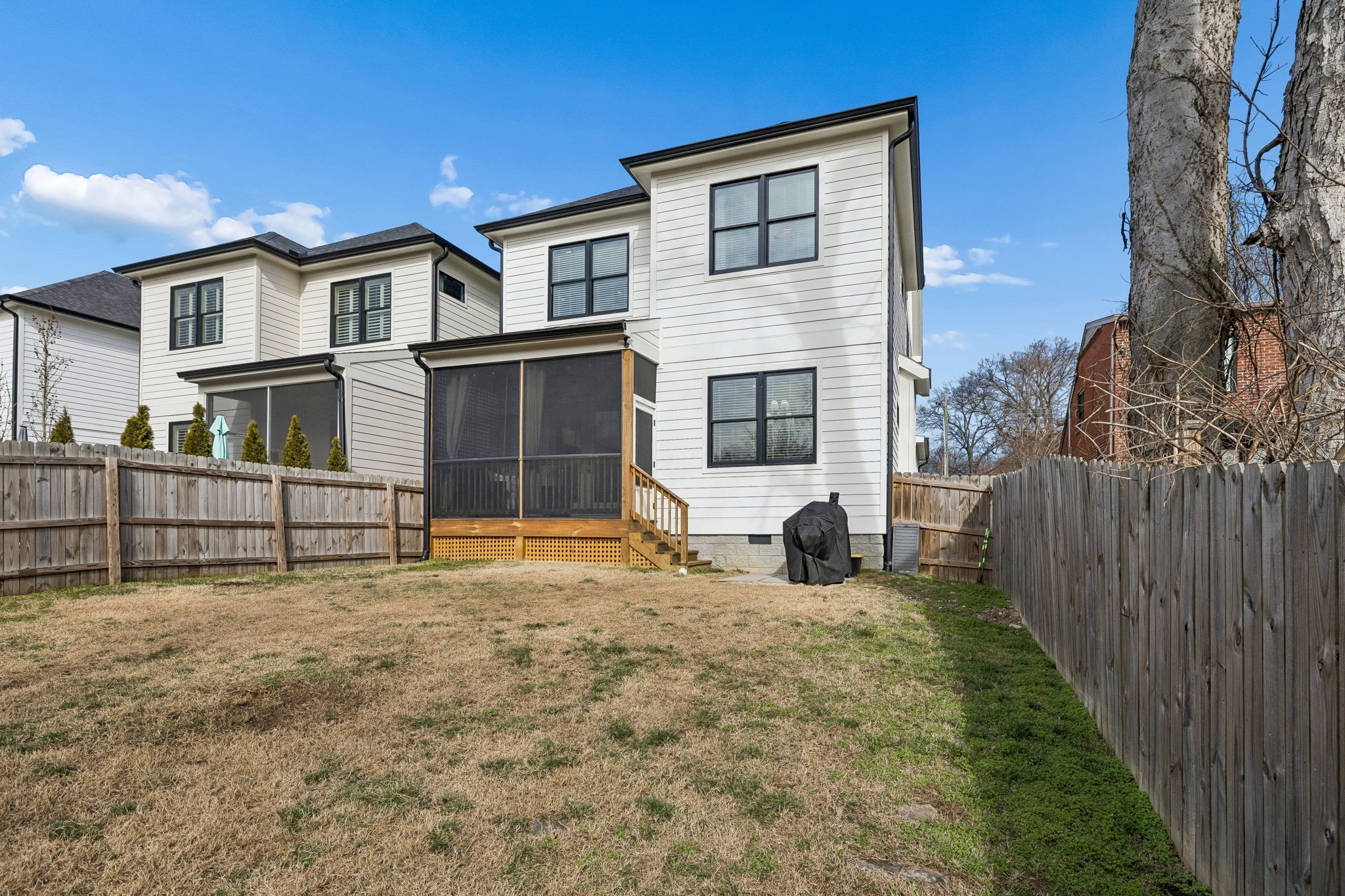 937 Woodmont Blvd