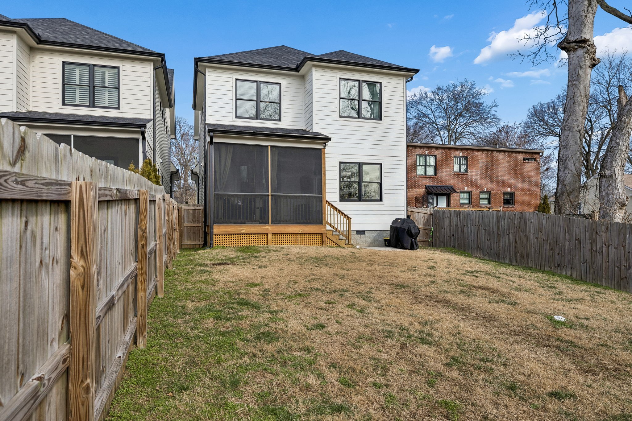 937 Woodmont Blvd