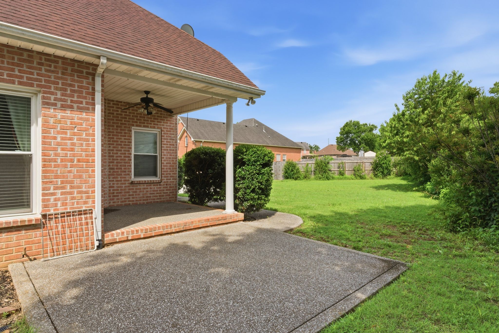 108 Strathmore Ct