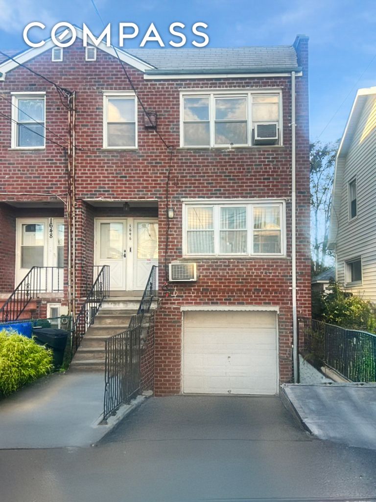 1646 E 51st Street