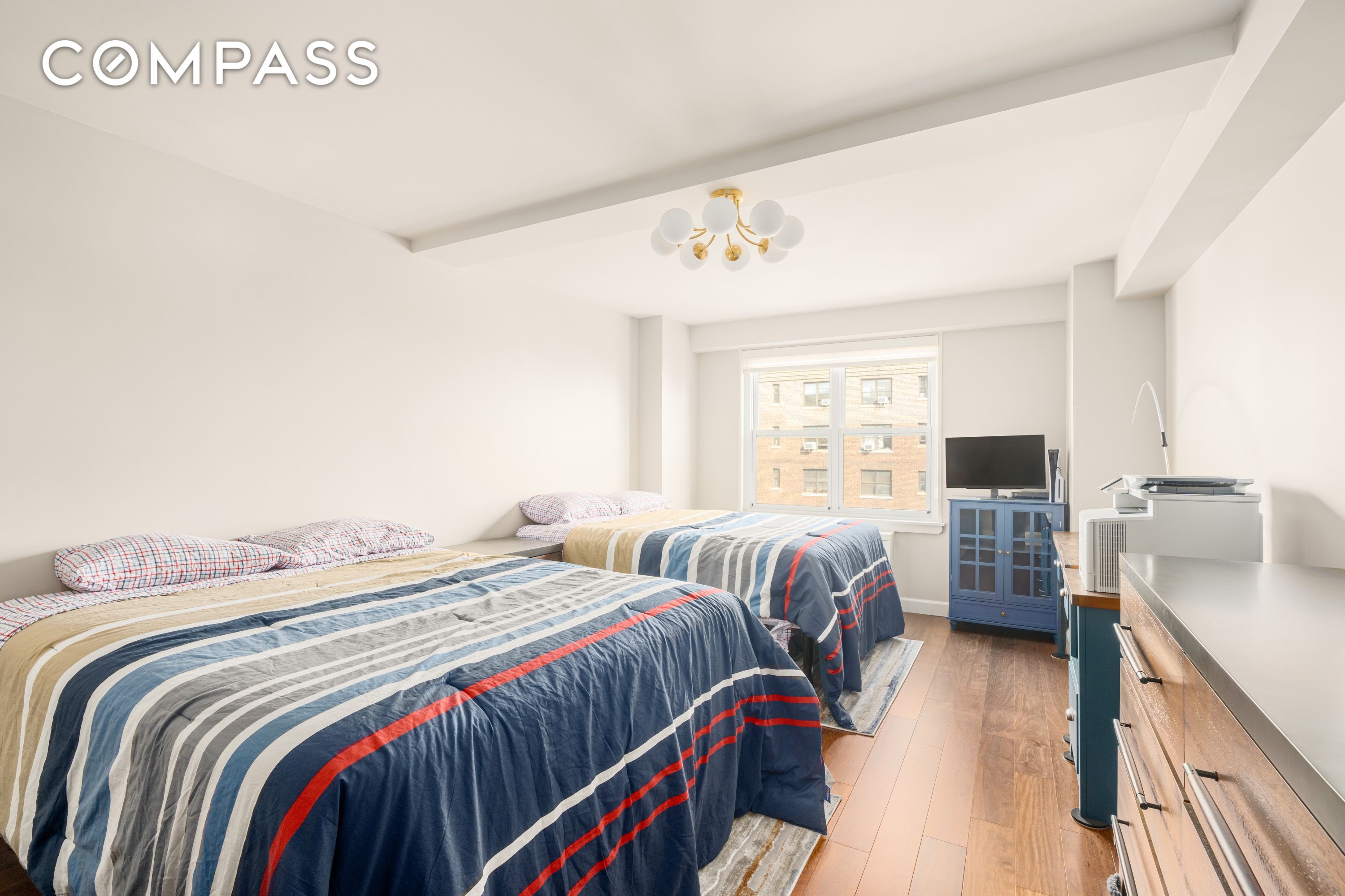 142 E 16th Street 17E