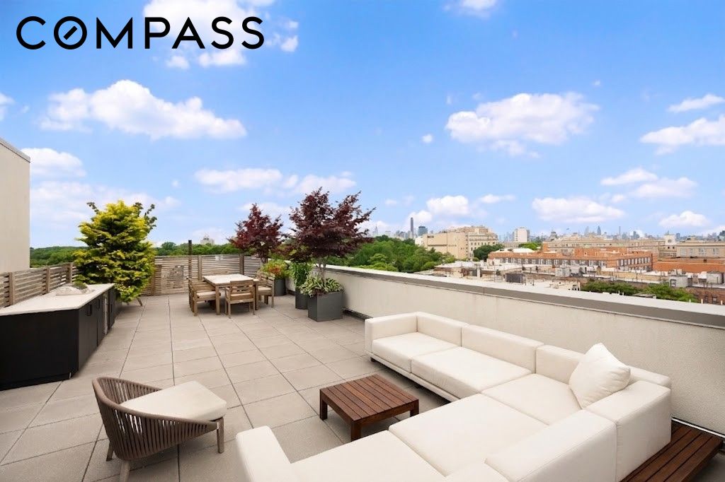 111 Montgomery Street 2H