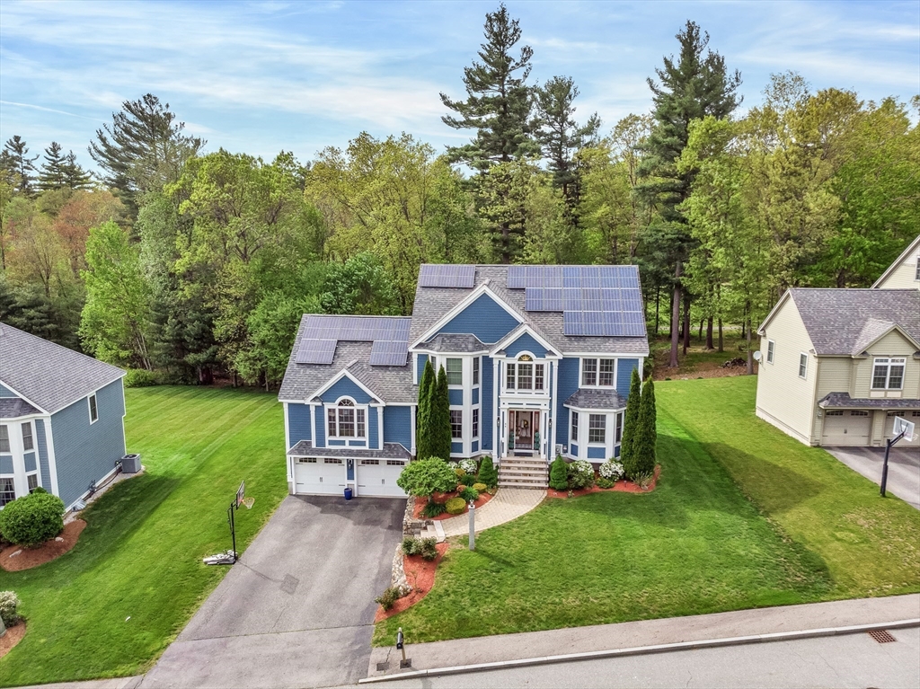 44 Regency Dr
