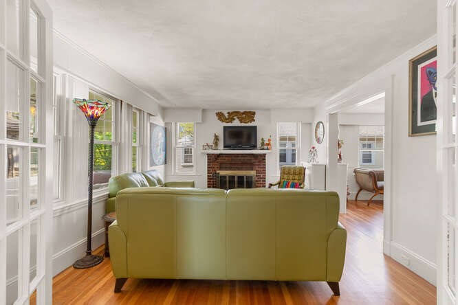 64 Foster Street # 64