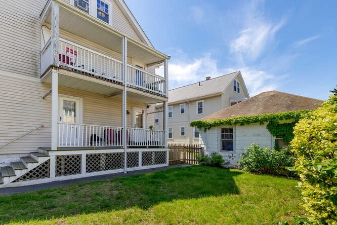 64 Foster Street # 64