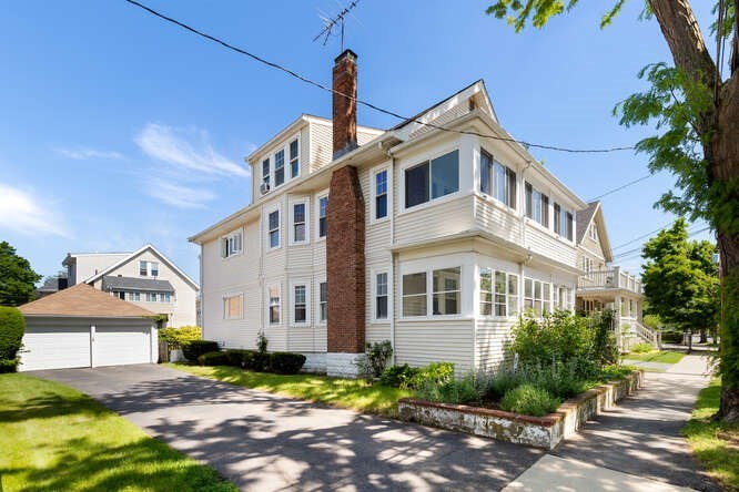 64 Foster Street # 64