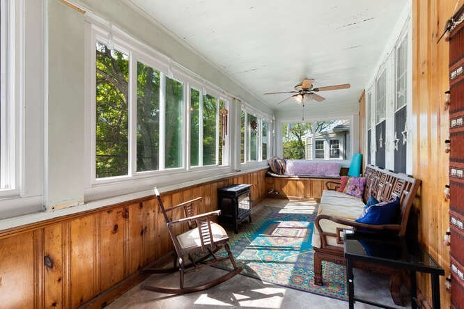 64 Foster Street # 64