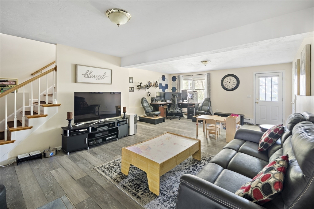 3 Juniper Ln. # 3