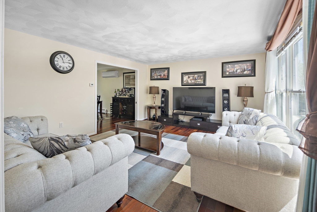 3 Juniper Ln. # 3