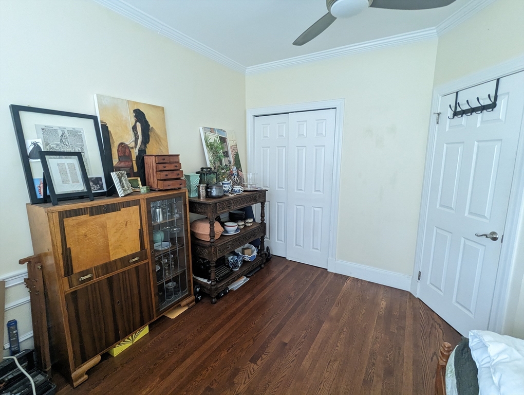 323 Tappan St. # 6