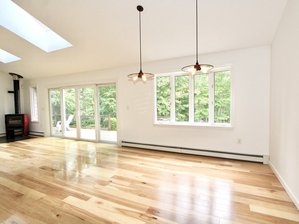 45 Fiske Mill Rd