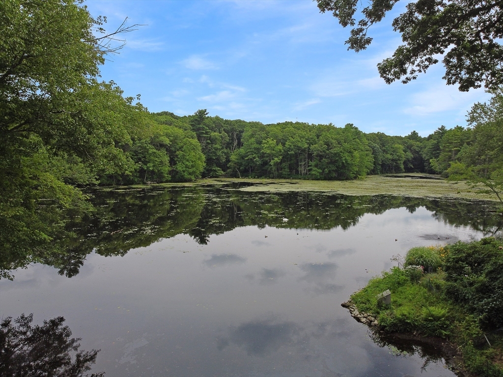 45 Fiske Mill Rd