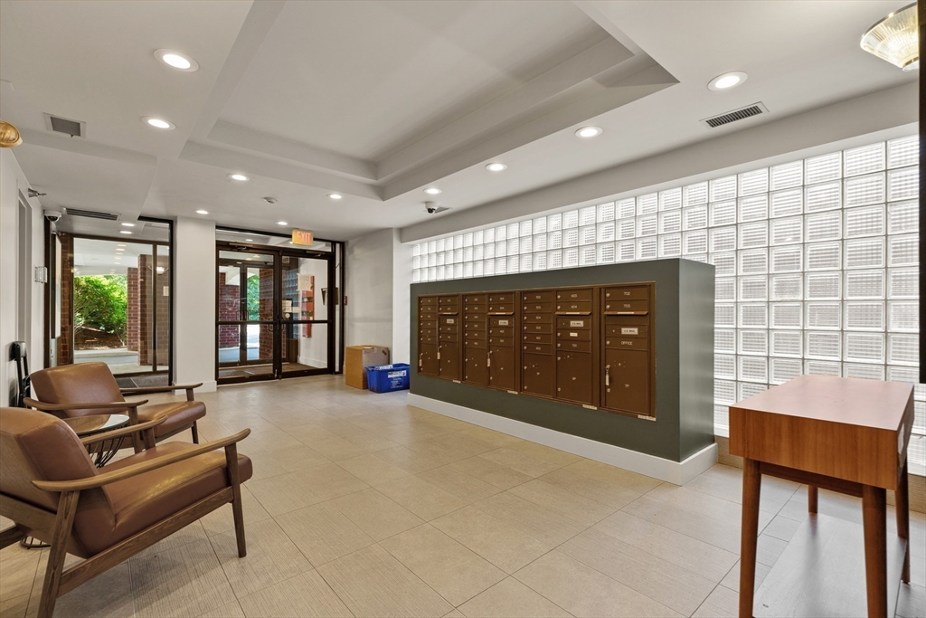 655 Concord Ave # 504