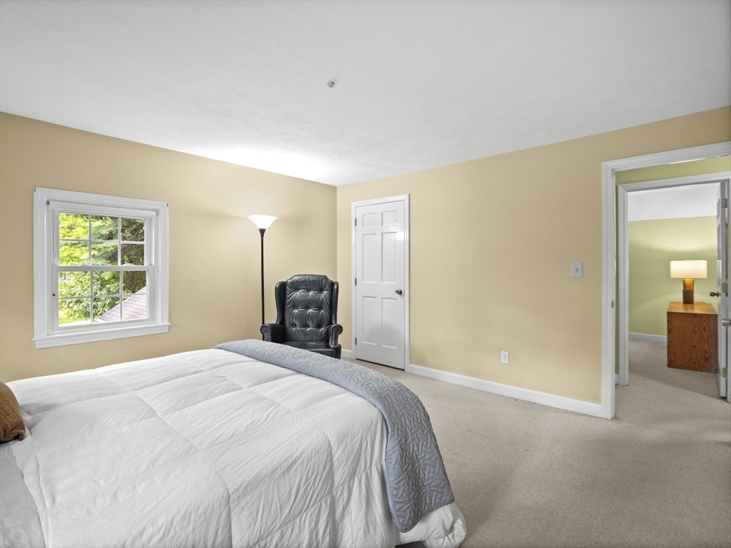 10 Higate Rd