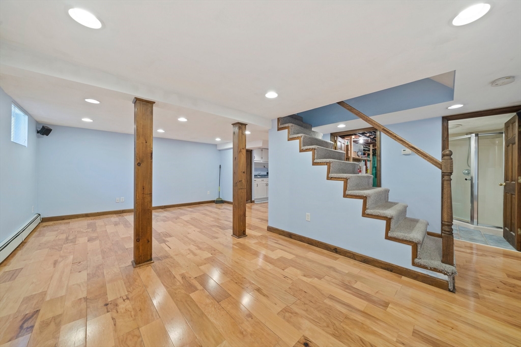 5 Kingsbury Rd