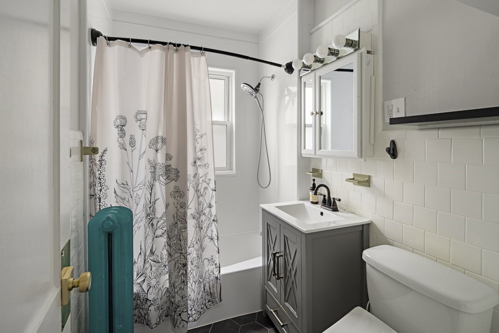 10 Granfield Ave. # 2