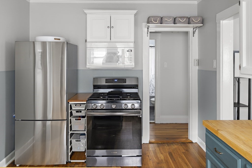 10 Granfield Ave. # 2