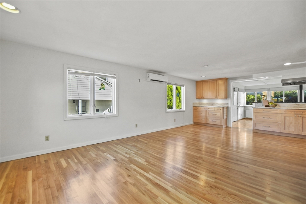 71 Ravenswood Road