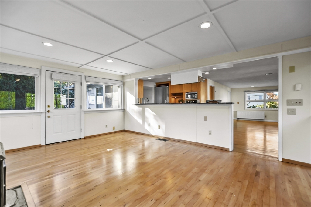 71 Ravenswood Road
