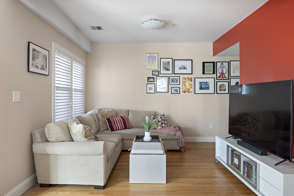 23 Beech St. # 4