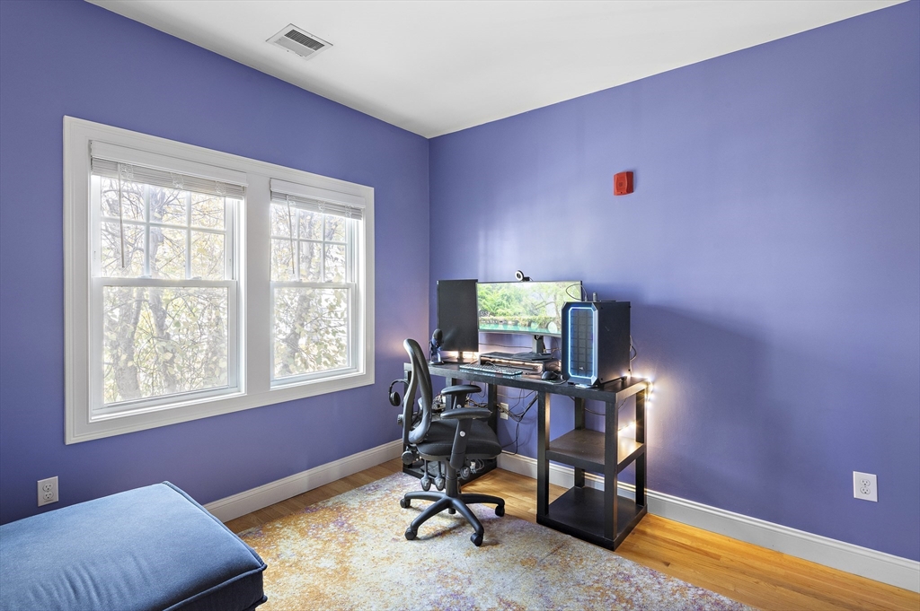 23 Beech St. # 4