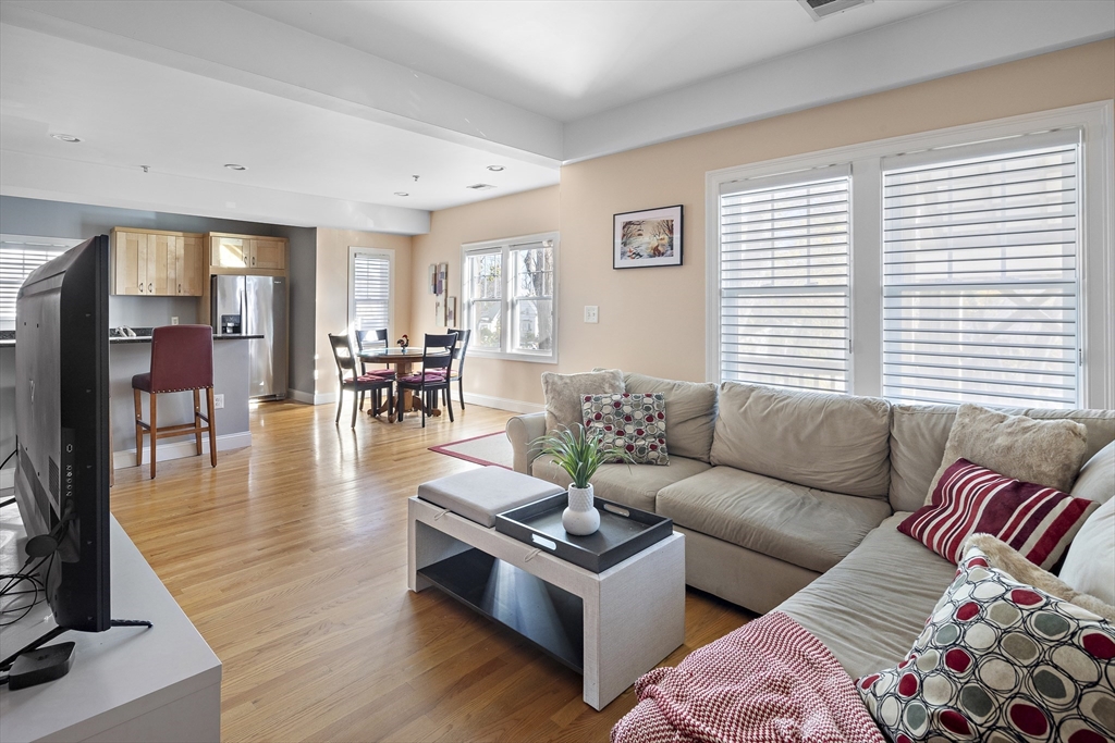 23 Beech St. # 4