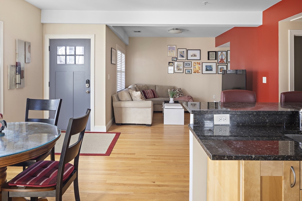 23 Beech St. # 4