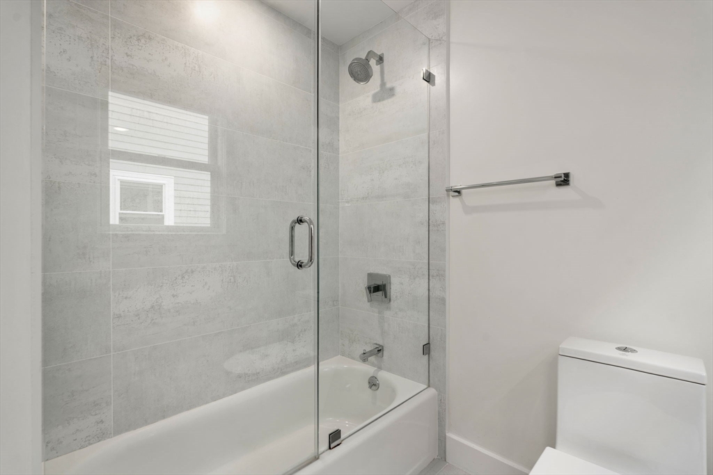 384 Windsor St. # 1