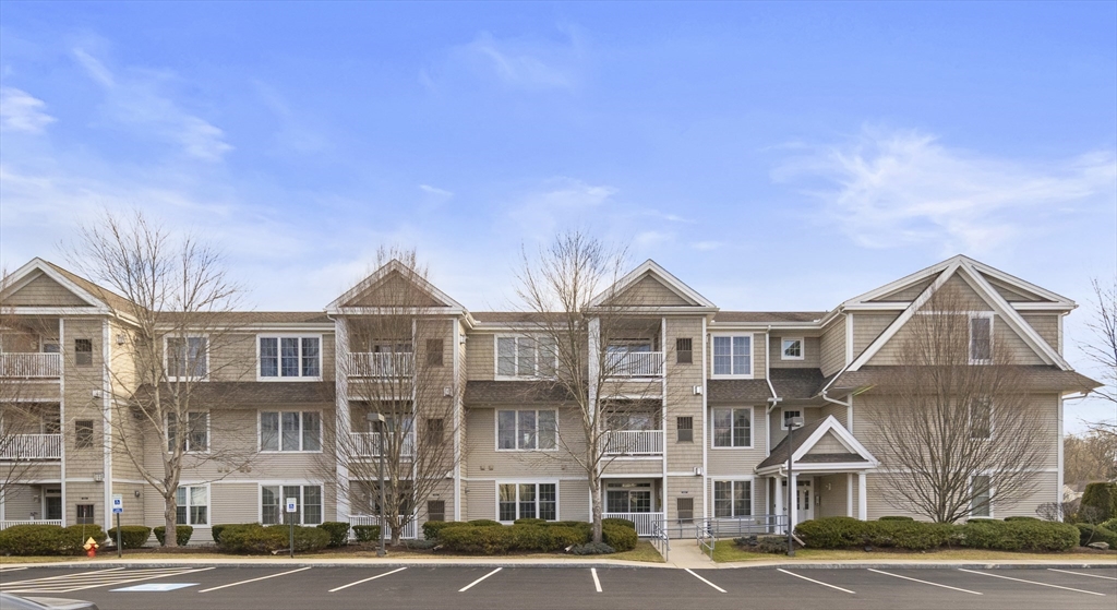 1000 Emerald Ct. # 1215