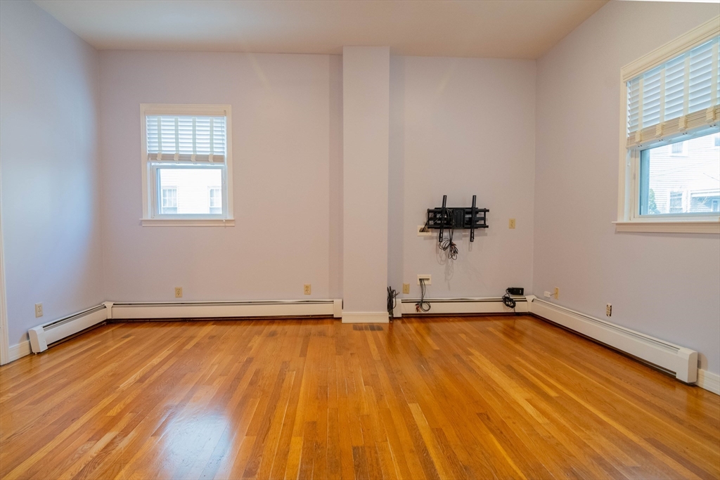 48 Crescent St. # 1R