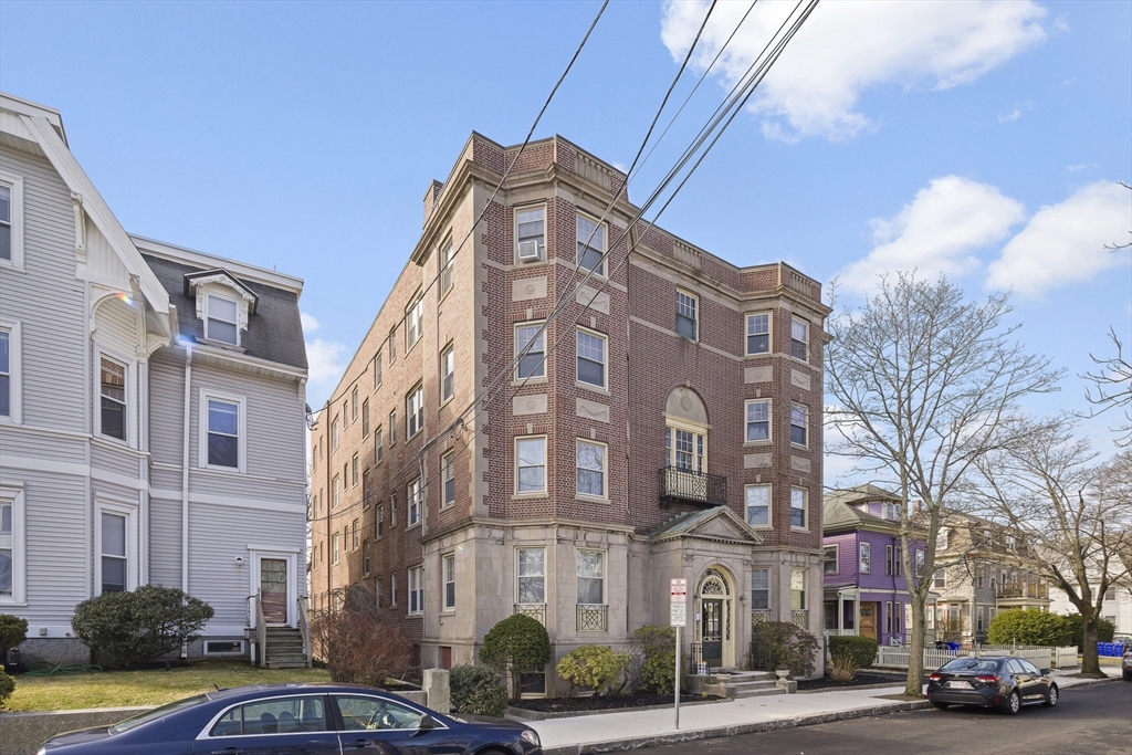 20 Chestnut St. # 201