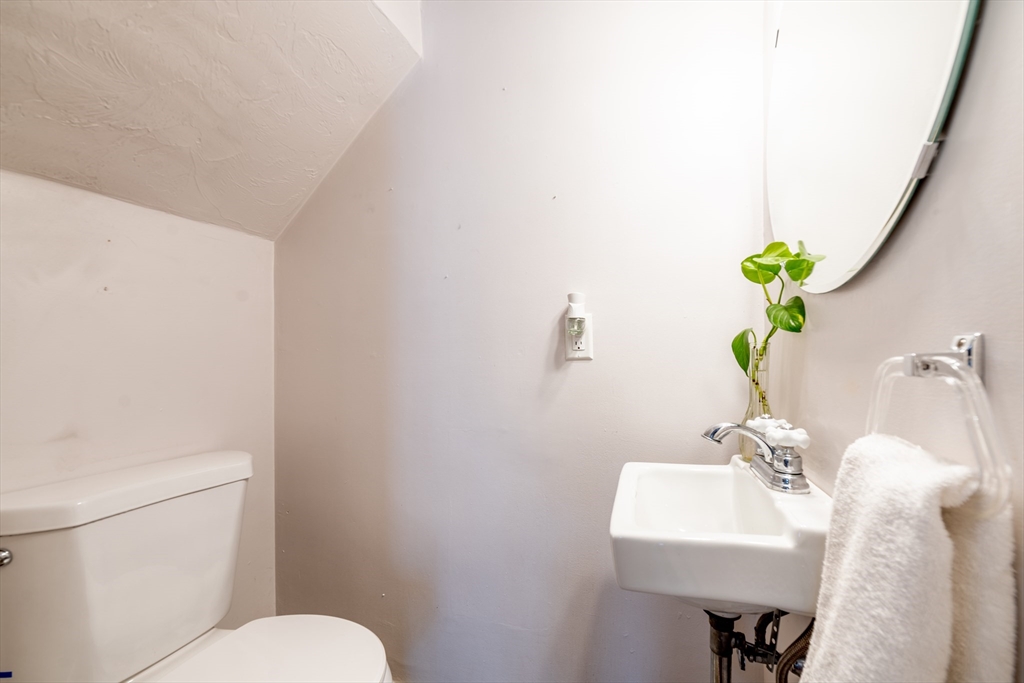 148 Quincy Shore Dr Unit: 46