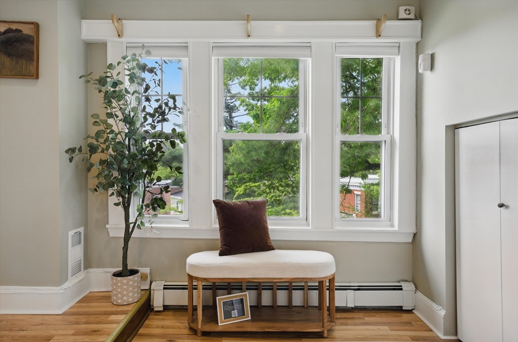 7-9 Leamington Rd # 2