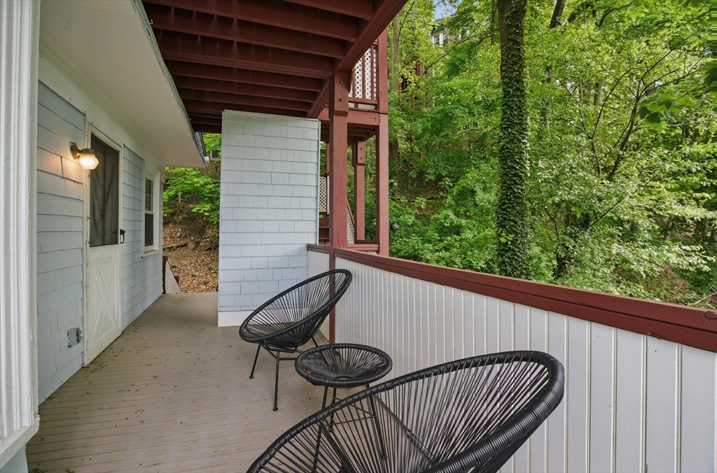 7-9 Leamington Rd # 2