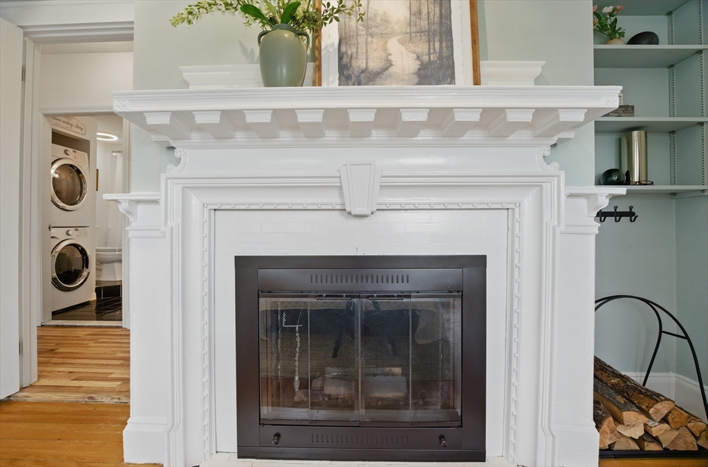 7-9 Leamington Rd # 2