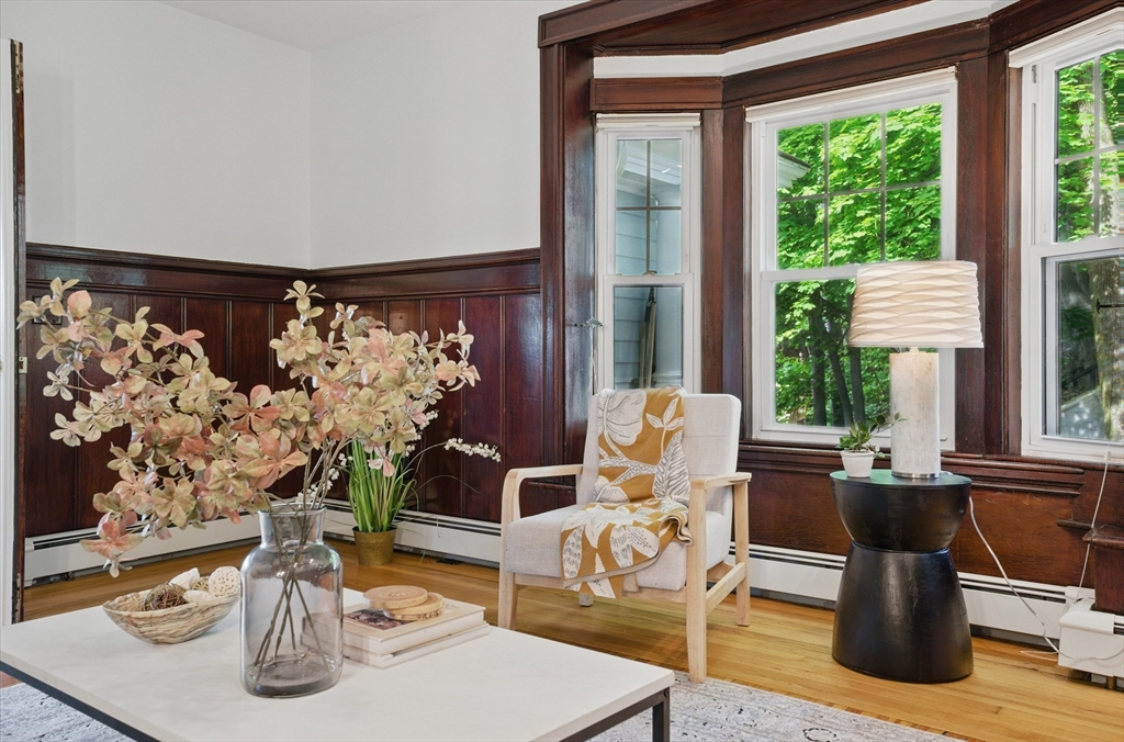 7-9 Leamington Rd # 2