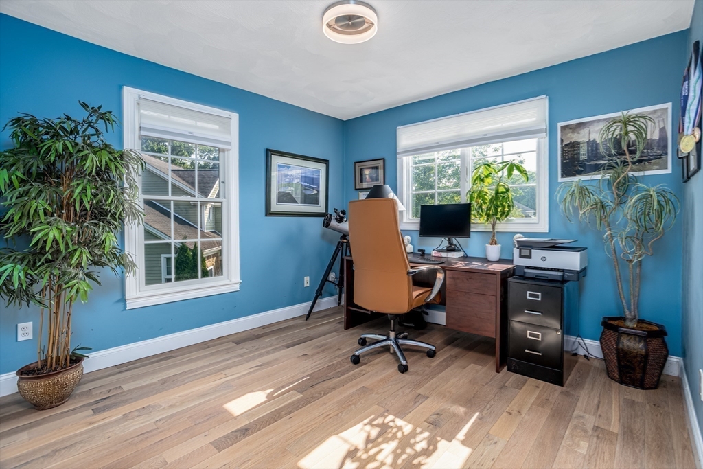 13 Green Meadow Lane