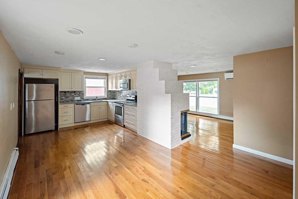 40 Eden Rd.