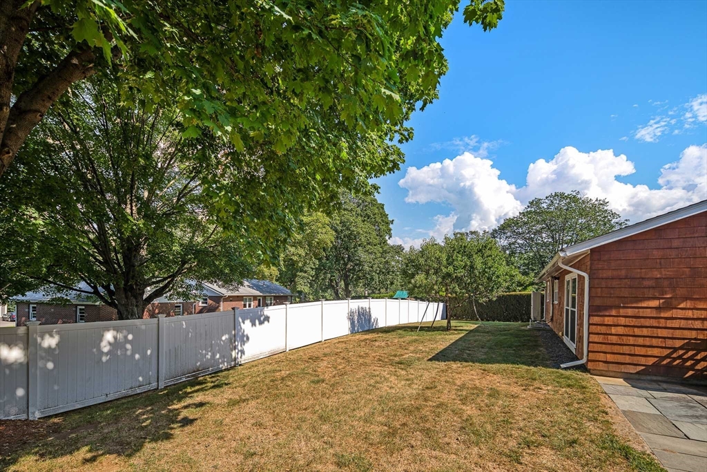 40 Eden Rd.