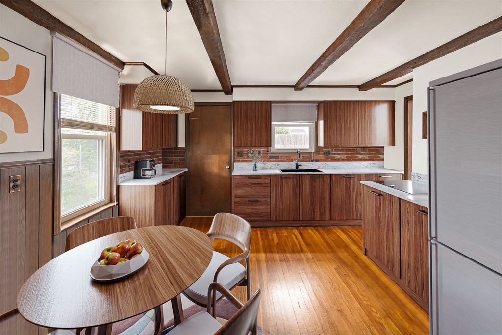 49 Haviland Ave.
