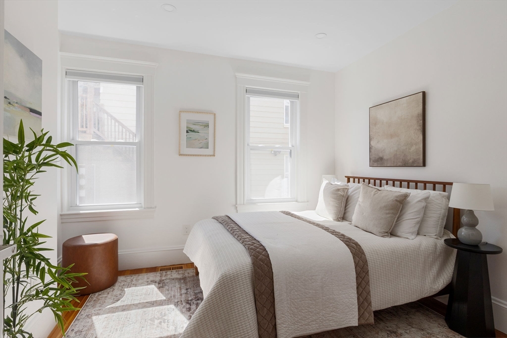 29-31 Cushing Street # 1