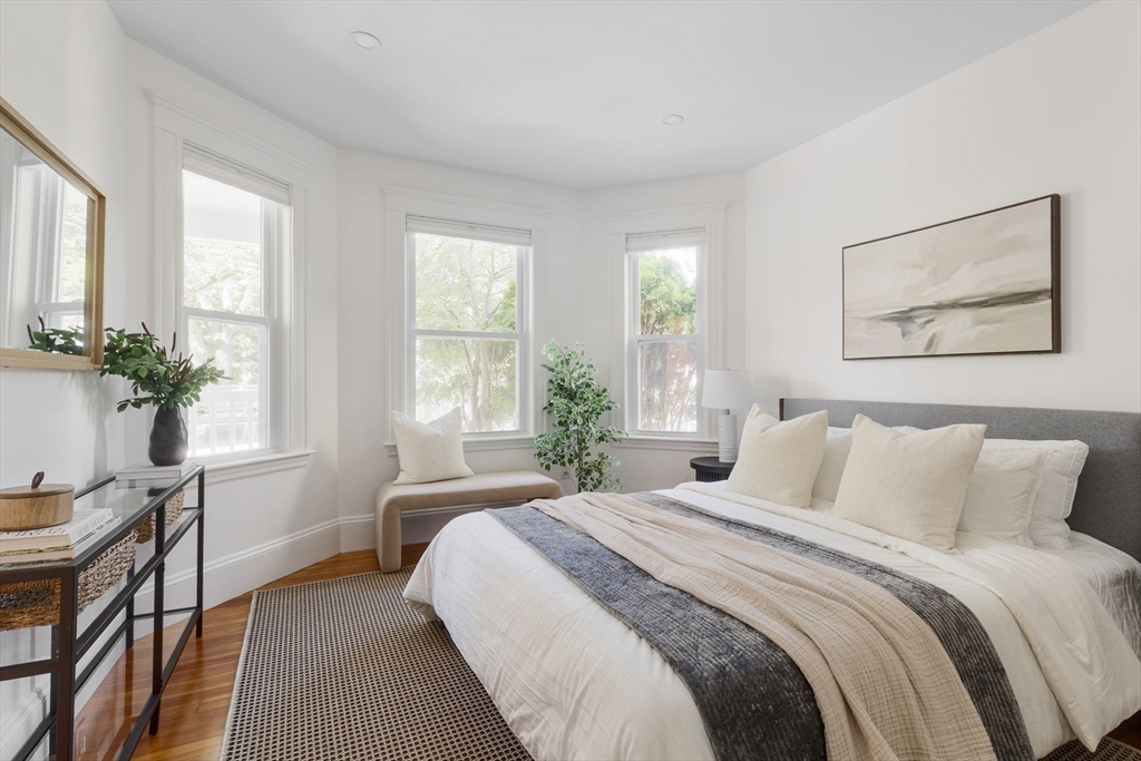 29-31 Cushing Street # 1