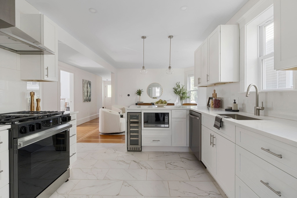 29-31 Cushing Street # 1