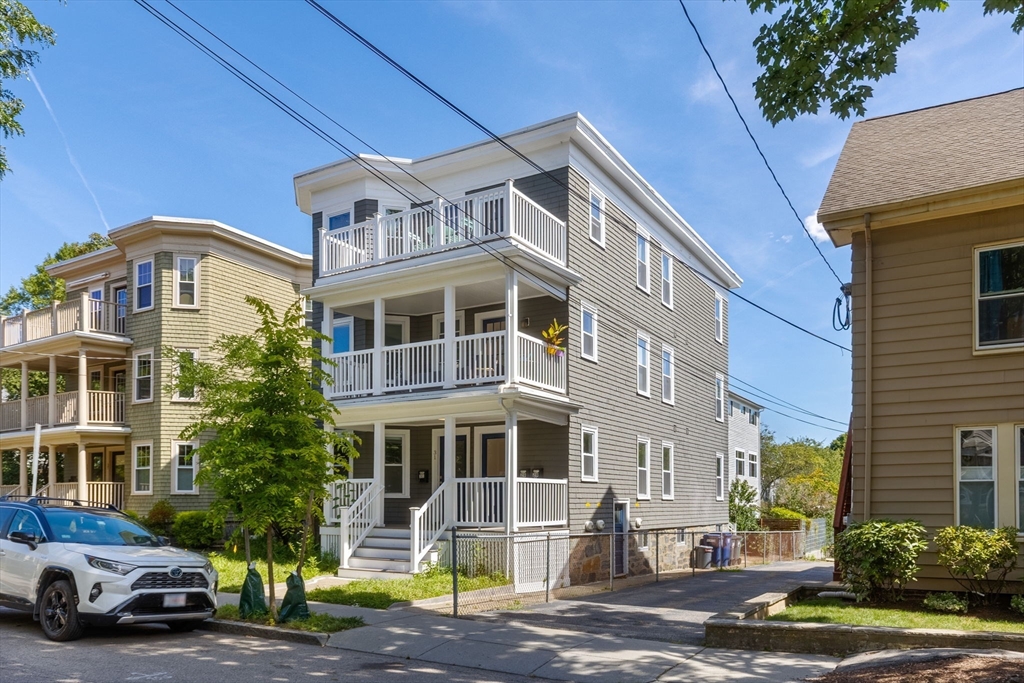 29-31 Cushing Street # 1