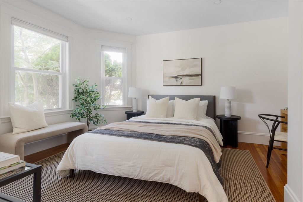 29-31 Cushing Street # 1