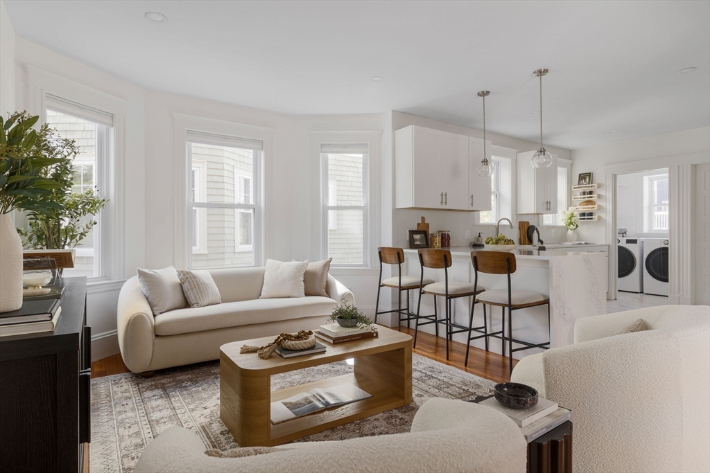 29-31 Cushing Street # 1