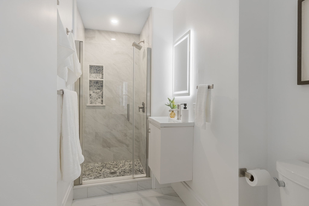 29-31 Cushing Street # 1