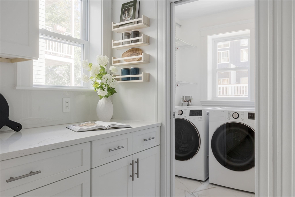 29-31 Cushing Street # 1